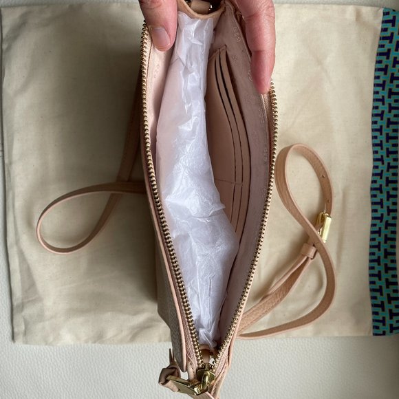 COPY - Tory Burch Small slim cross body leather bag, light pink-peach - Picture 9 of 10